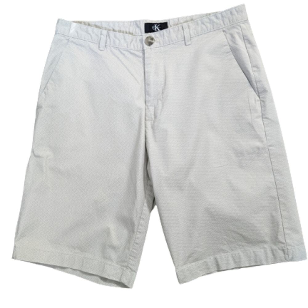 Calvin Klein Men's Flat Front Shorts Size 30